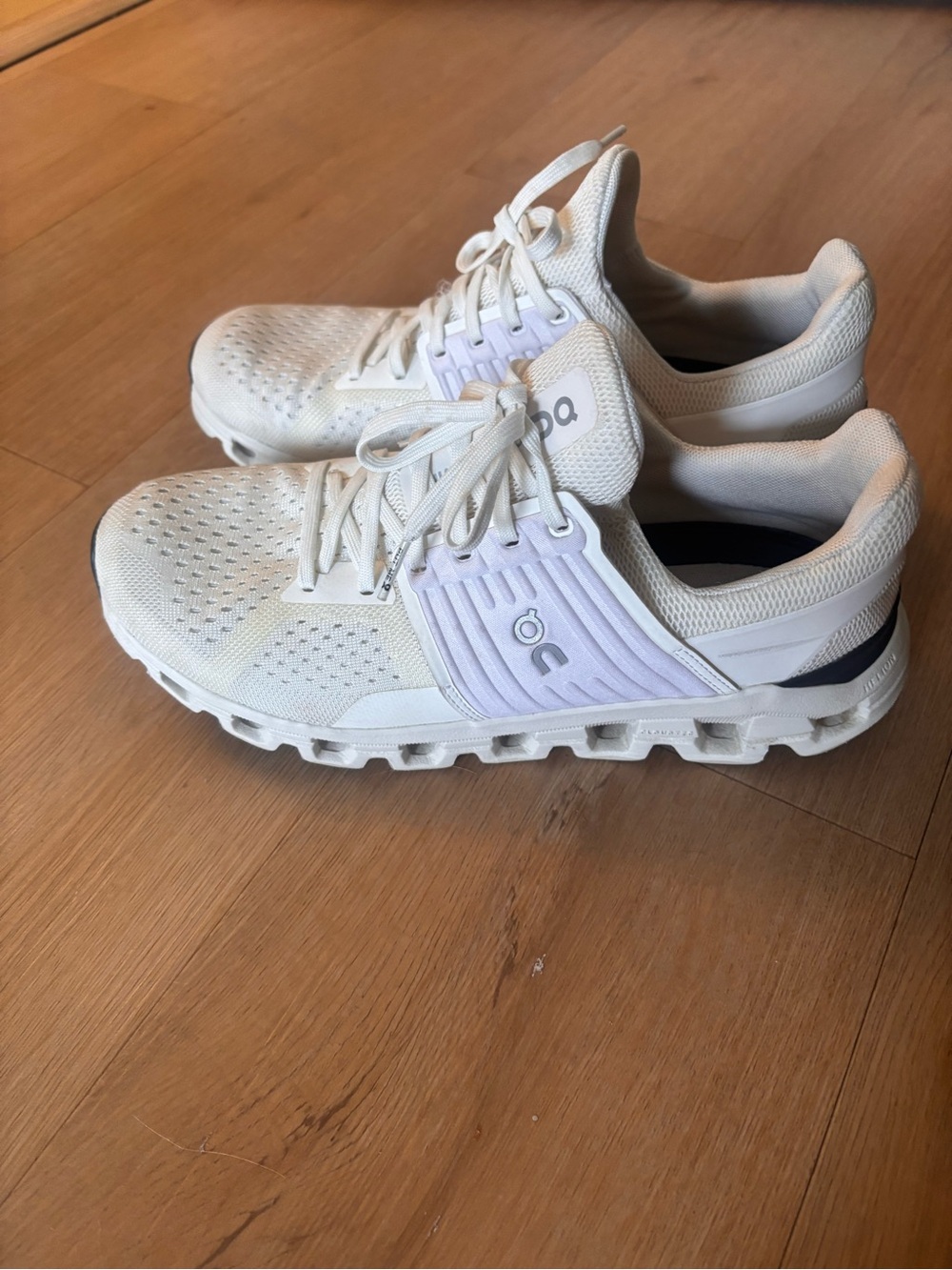 OnCloud Swift 3 White Athletic Shoes